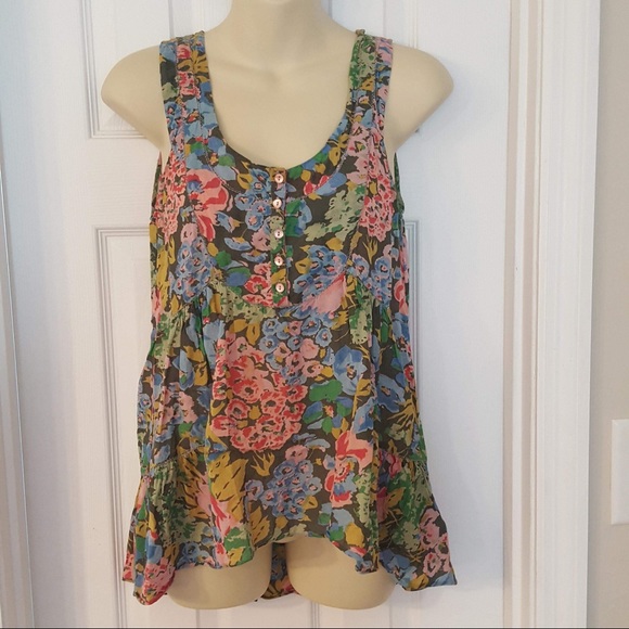 Anthropologie Tops - Anthropologie Lil camara hi low floral ruffle top